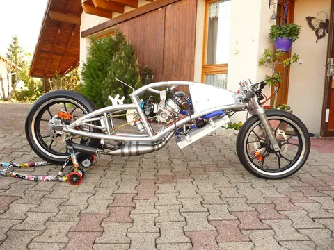 Dragster 103 bicylindre