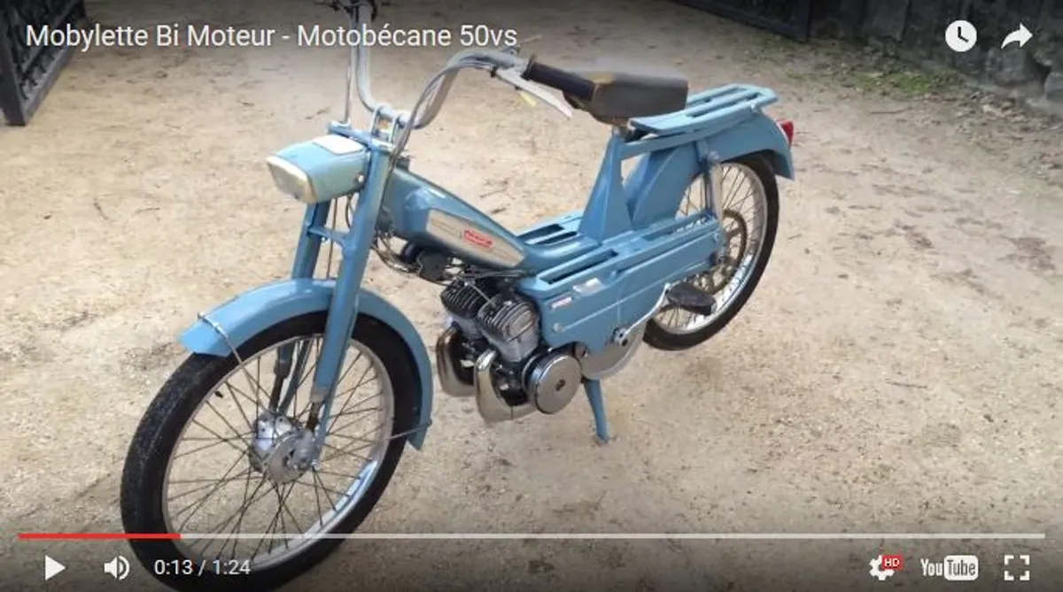 Mobylette Motobecane bicylindre